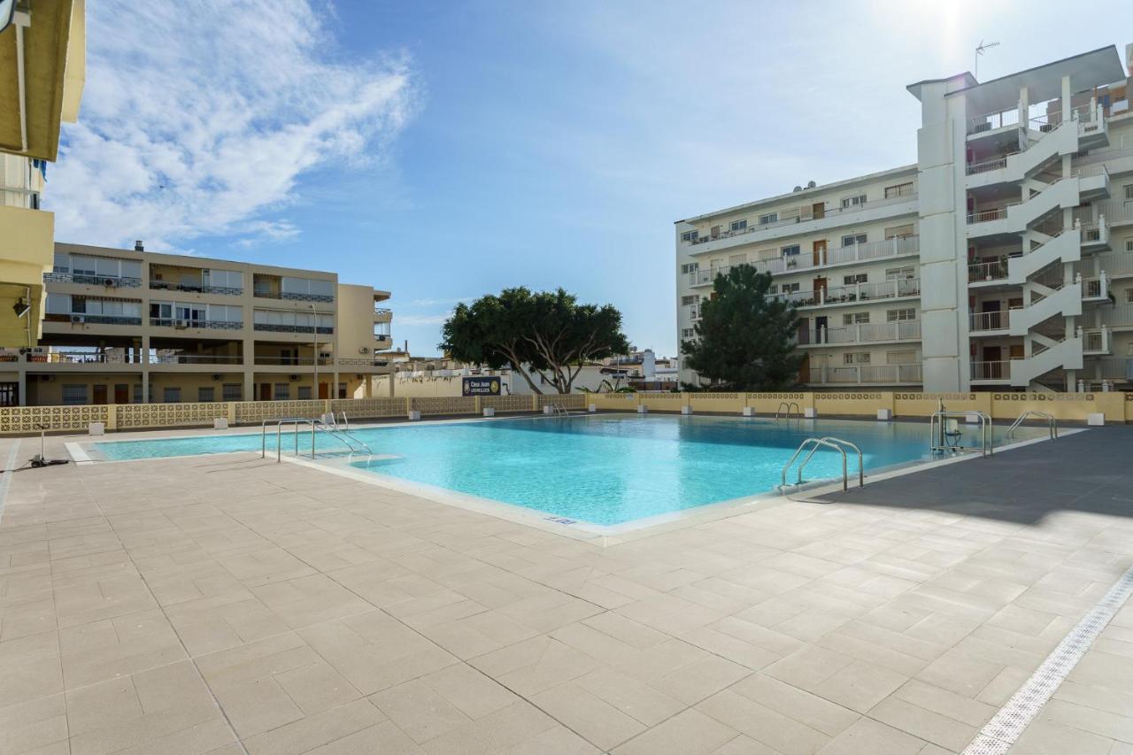 Malagasuite Carihuela Seaviews Torremolinos Exterior photo